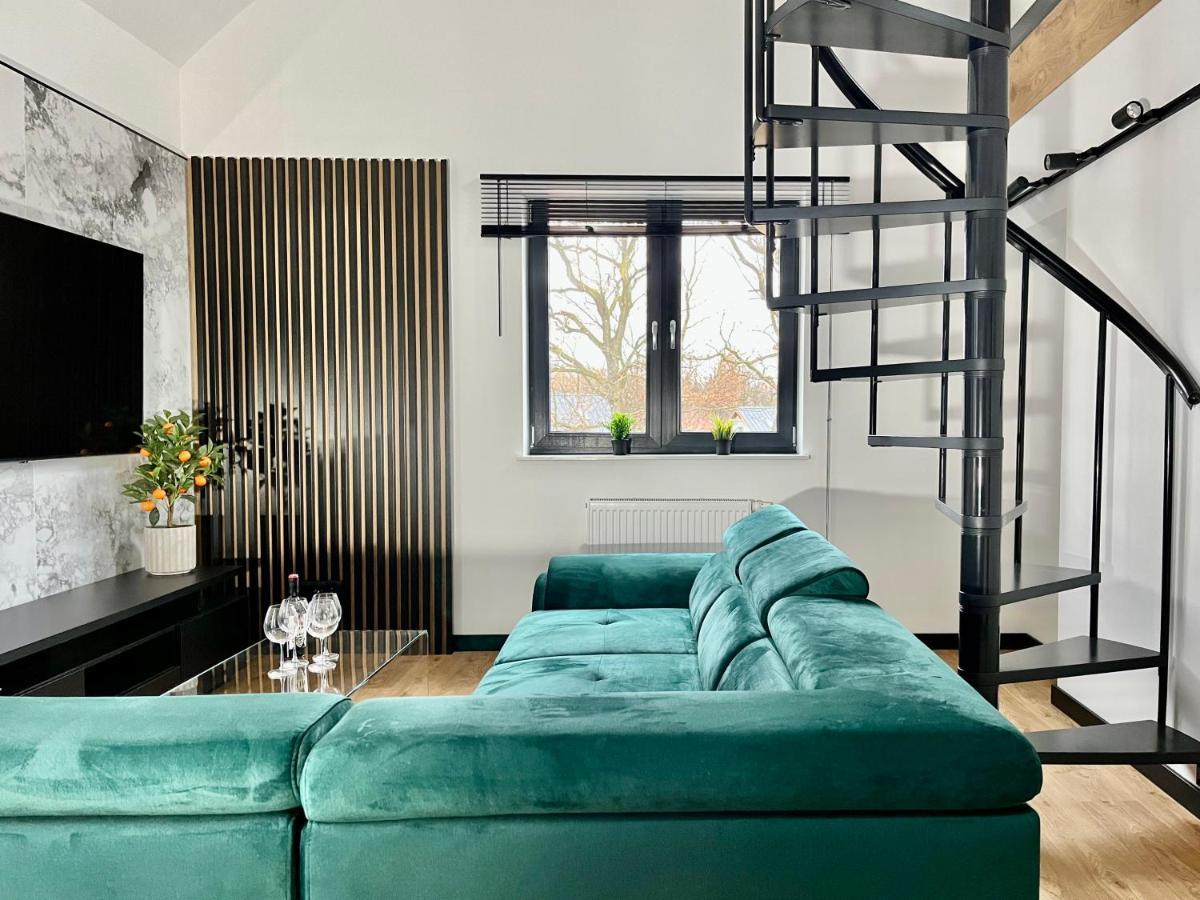 Apartamenty Maxa Czornyja Jelenia Gora Dış mekan fotoğraf