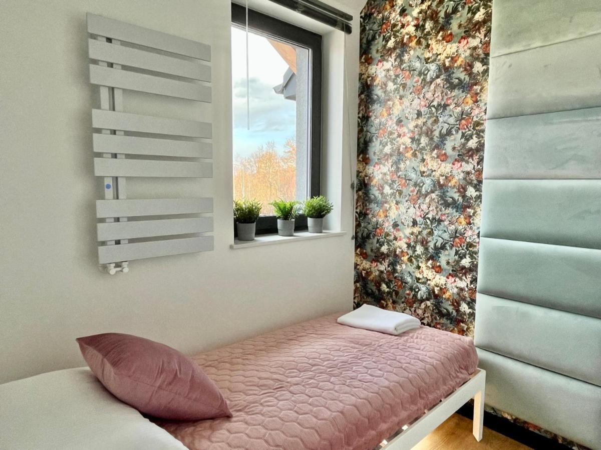 Apartamenty Maxa Czornyja Jelenia Gora Dış mekan fotoğraf